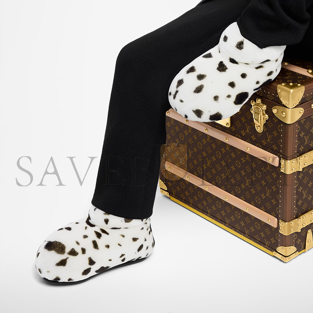 LOUIS VUITTON LV FOOTPRINT LOW BOOT 1ADEOF LOUIS VUITTON LV FOOTPRINT LOW BOOT 1ADEOF